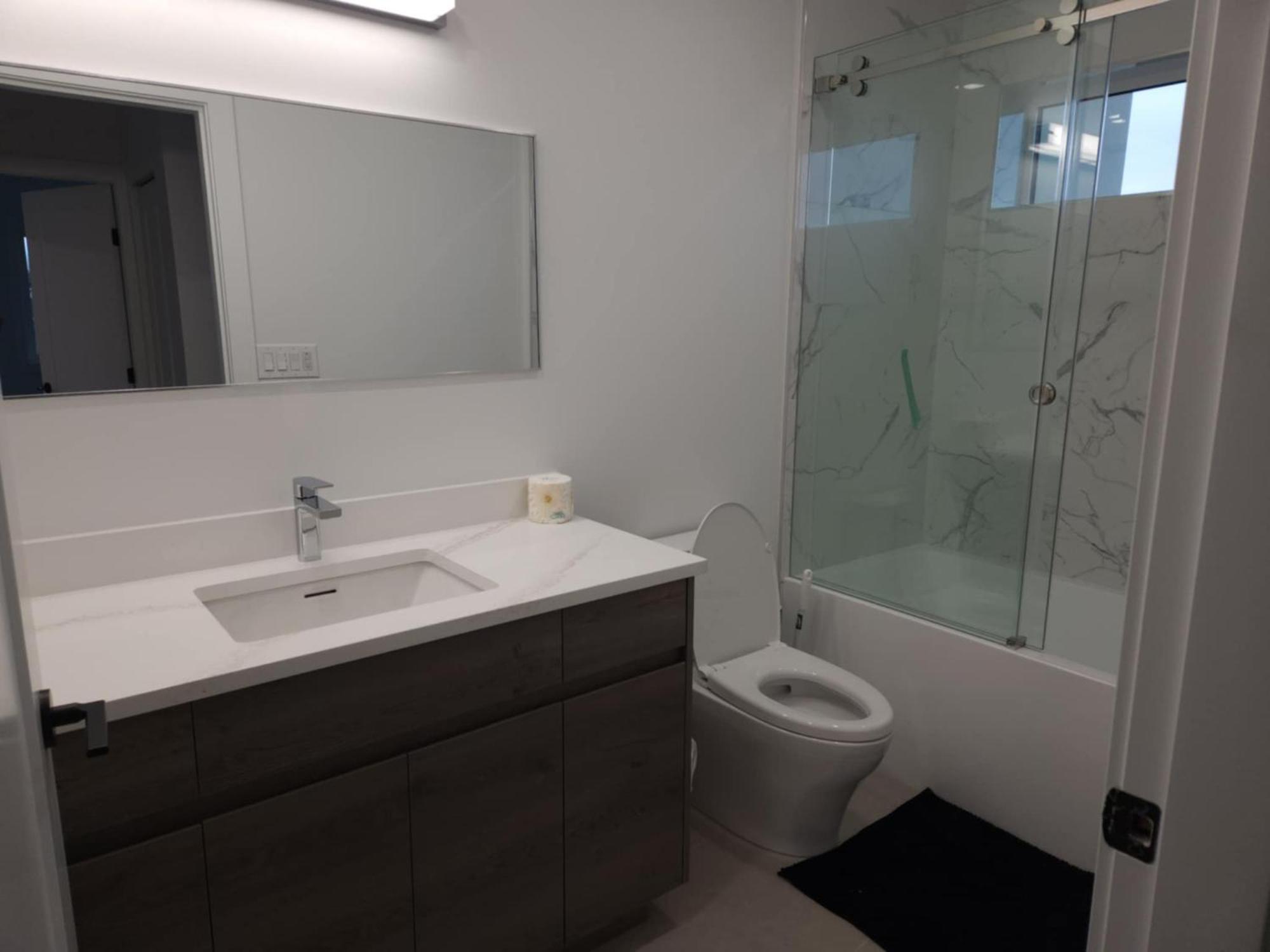 Signature Luxe Top-Floor Townhouse 2Br, 3Ba With Stunning Views Vancouver Buitenkant foto