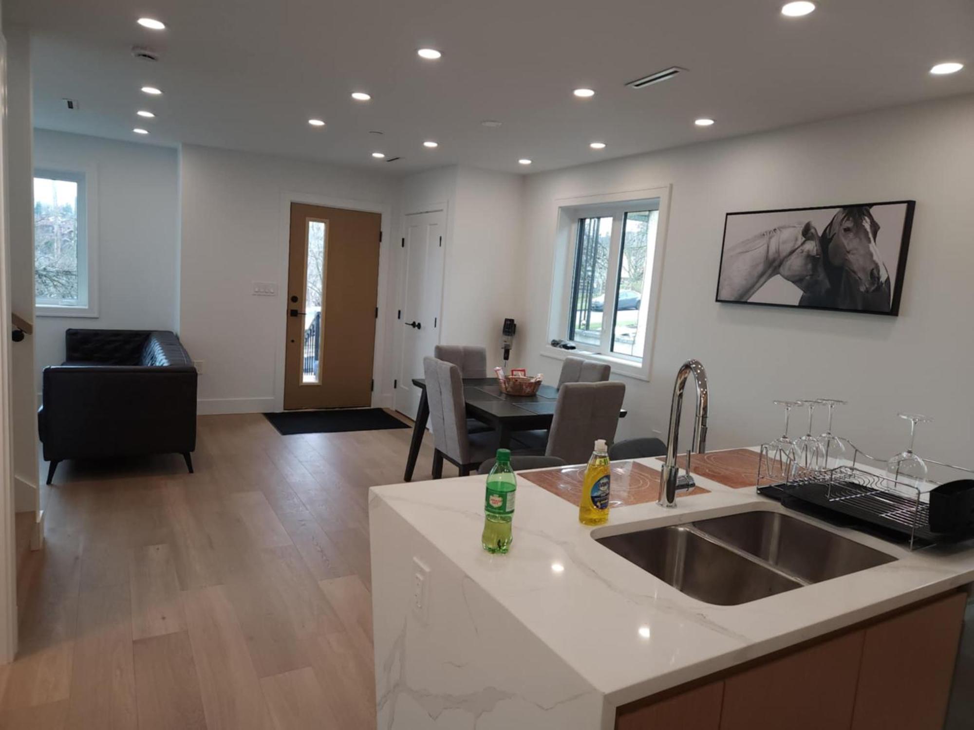 Signature Luxe Top-Floor Townhouse 2Br, 3Ba With Stunning Views Vancouver Buitenkant foto